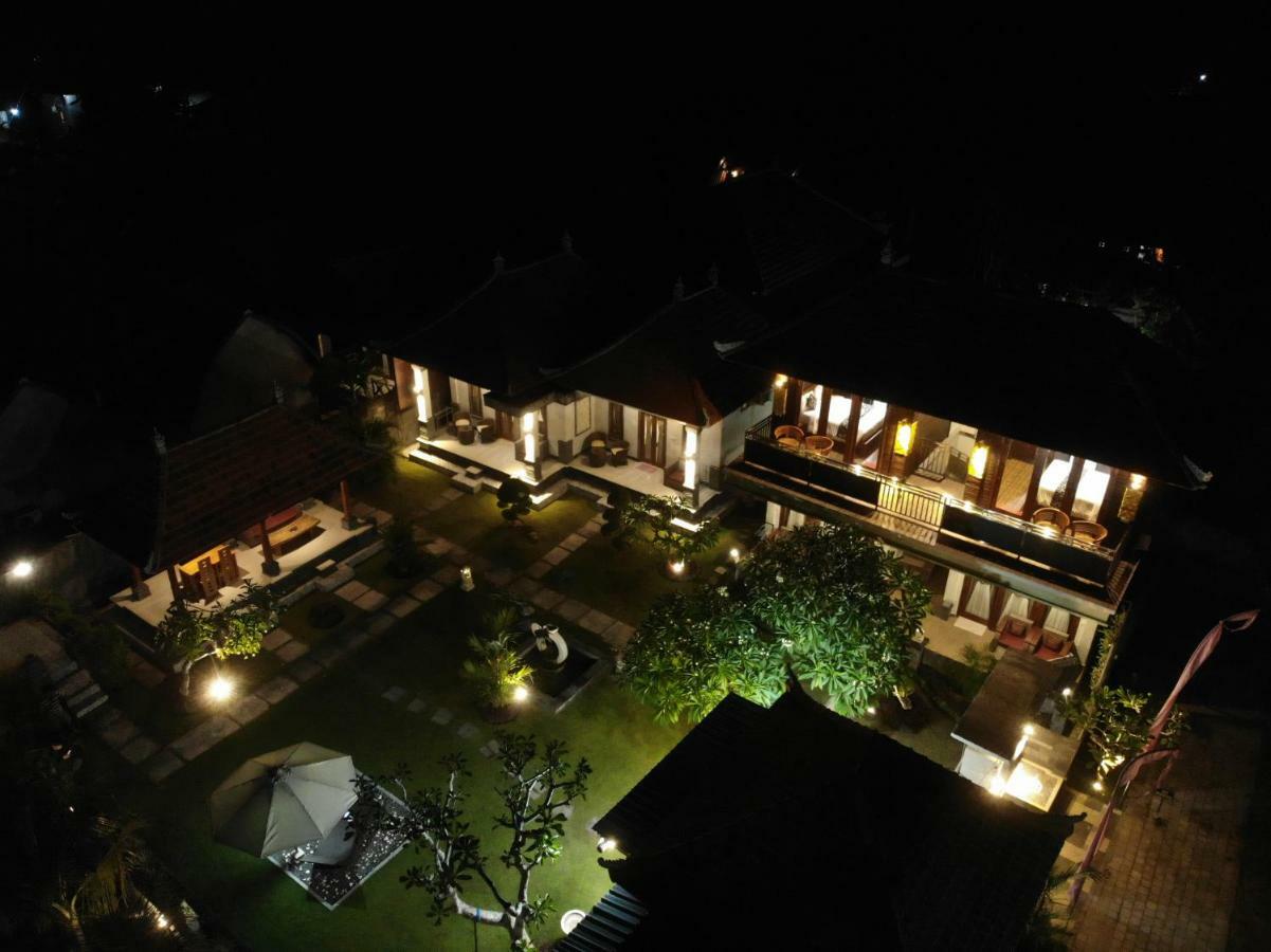 The Kanha Palace Batununggul Dış mekan fotoğraf